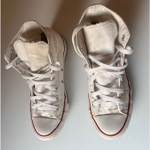 Converse Shoes Mens 6 Womens 8  High Sneakers Lace Up White Canvas